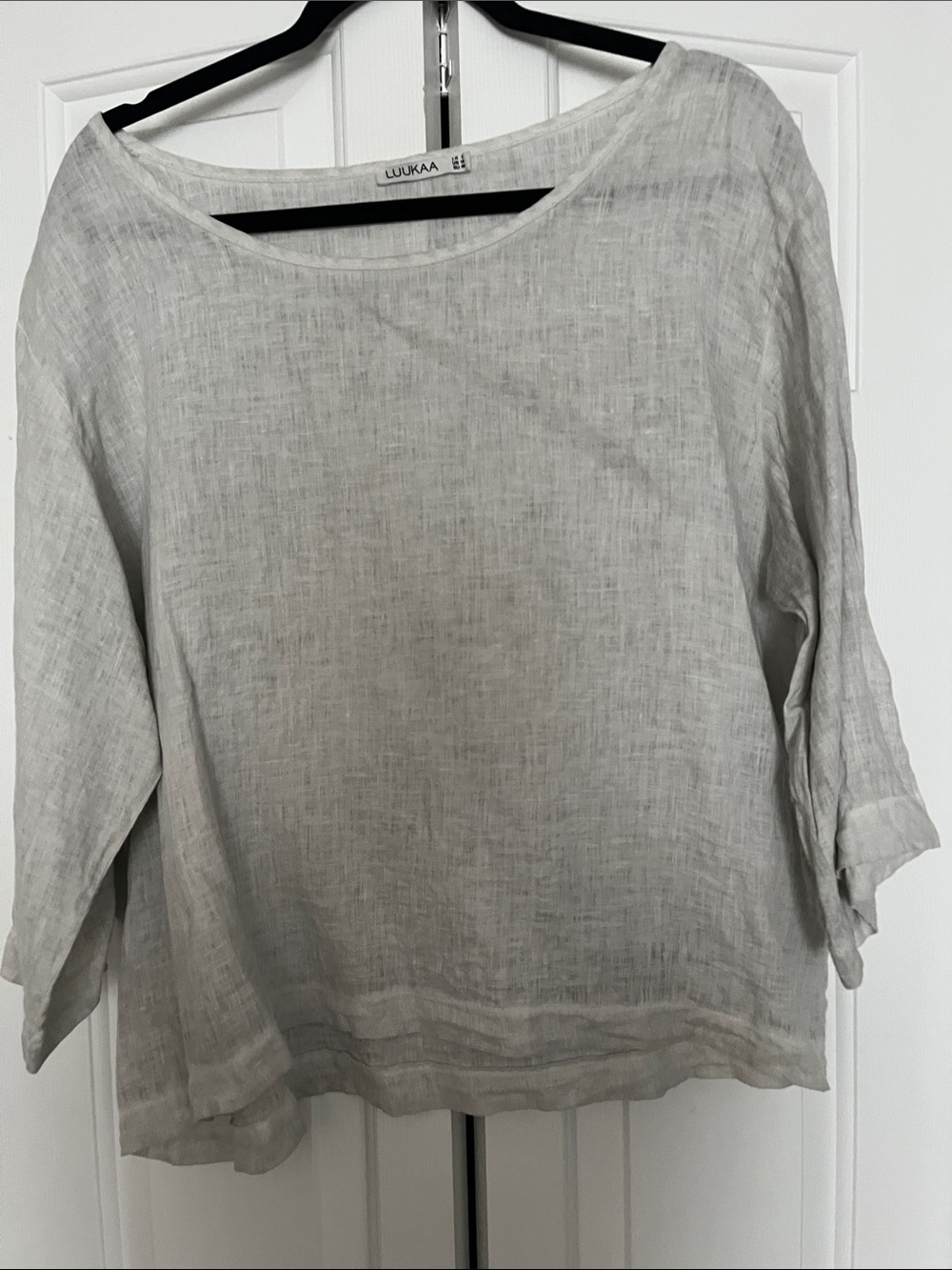 Luukaa Light Gray Linen Women's Top - Relaxed Boatneck